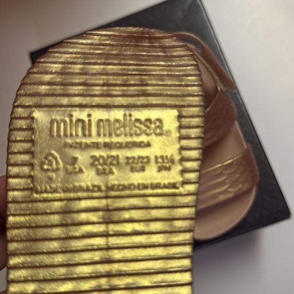 Mini Melissa sandals (new) - Picture 3 of 4